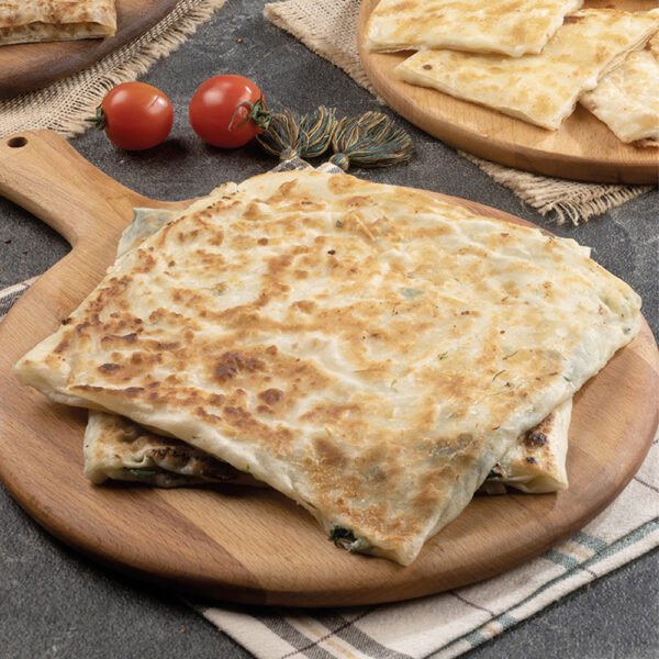 Flat Bread with Spinach Cheese - Gözleme